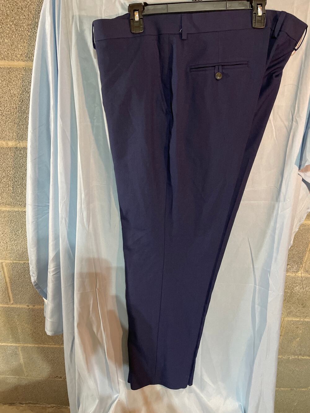 Men’s dress slacks